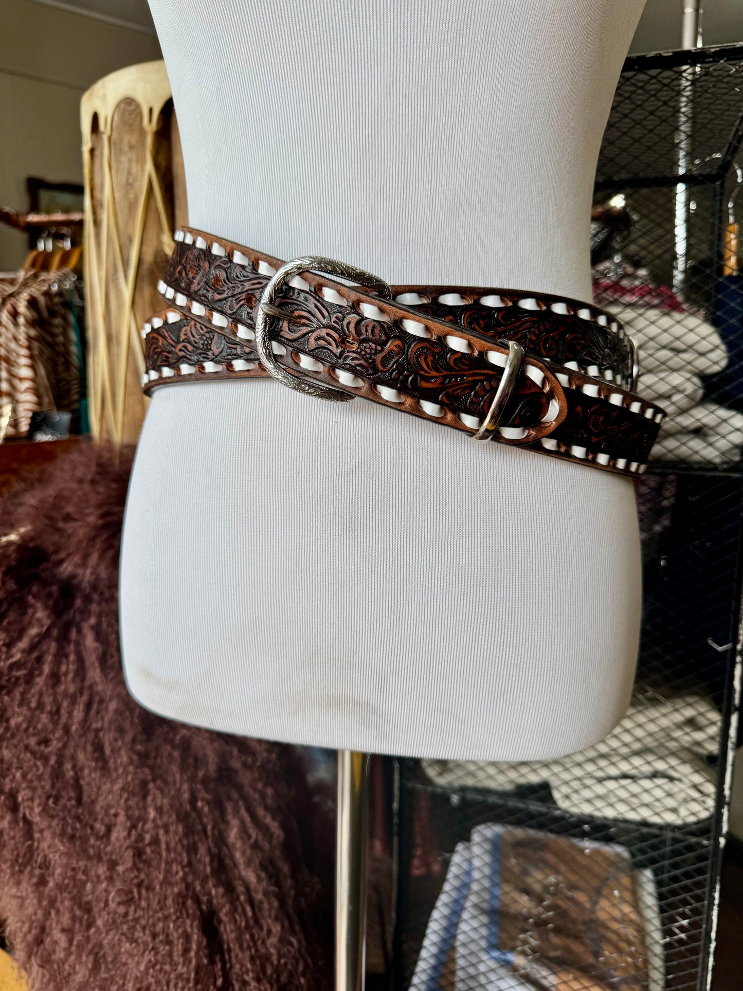 Vintage Brown Buckstitch