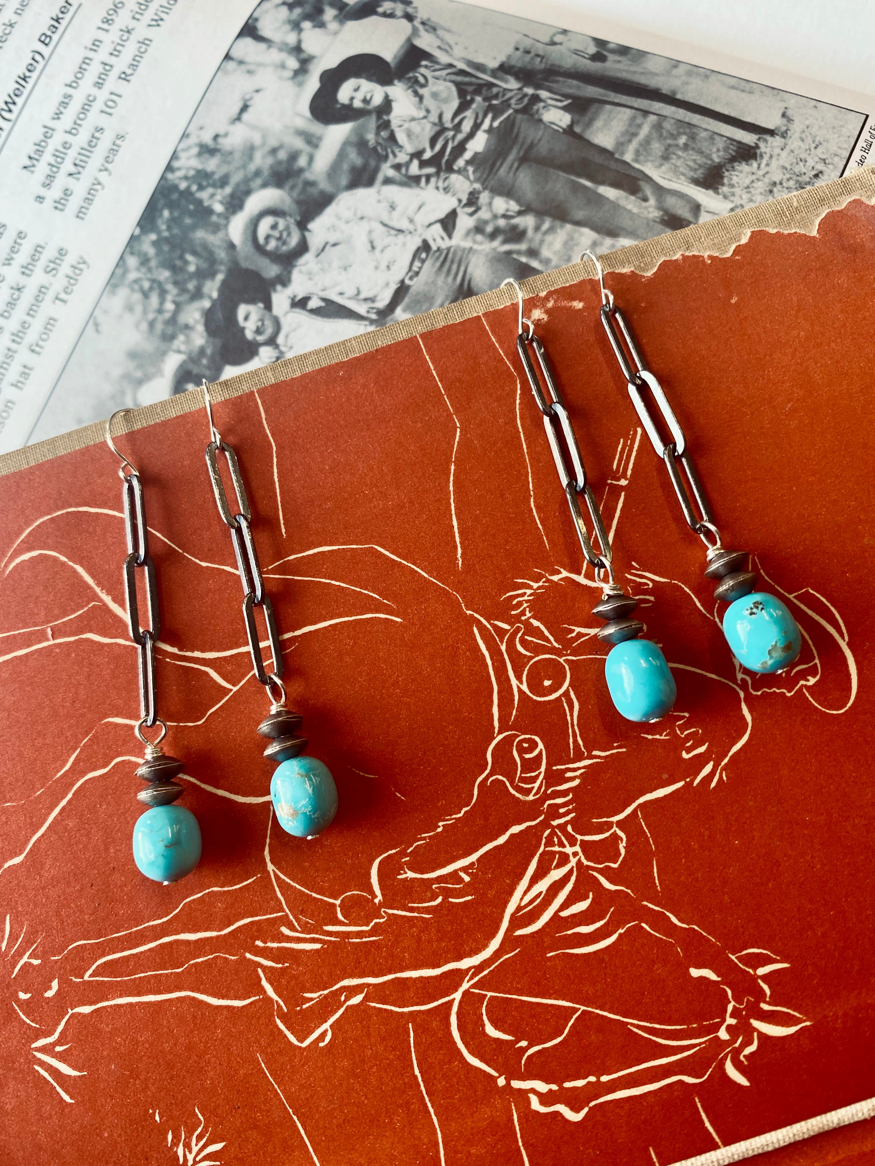 The Cadena Chain Earrings