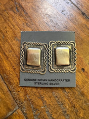 The Cuadrada Concho Studs