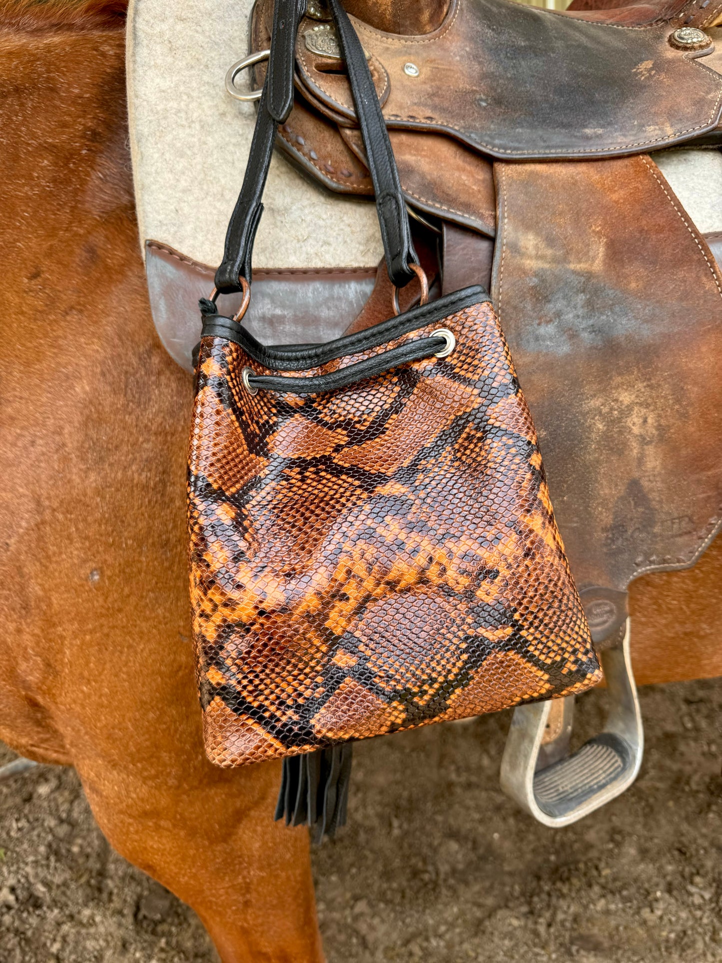 The Esconder Pouch Purse