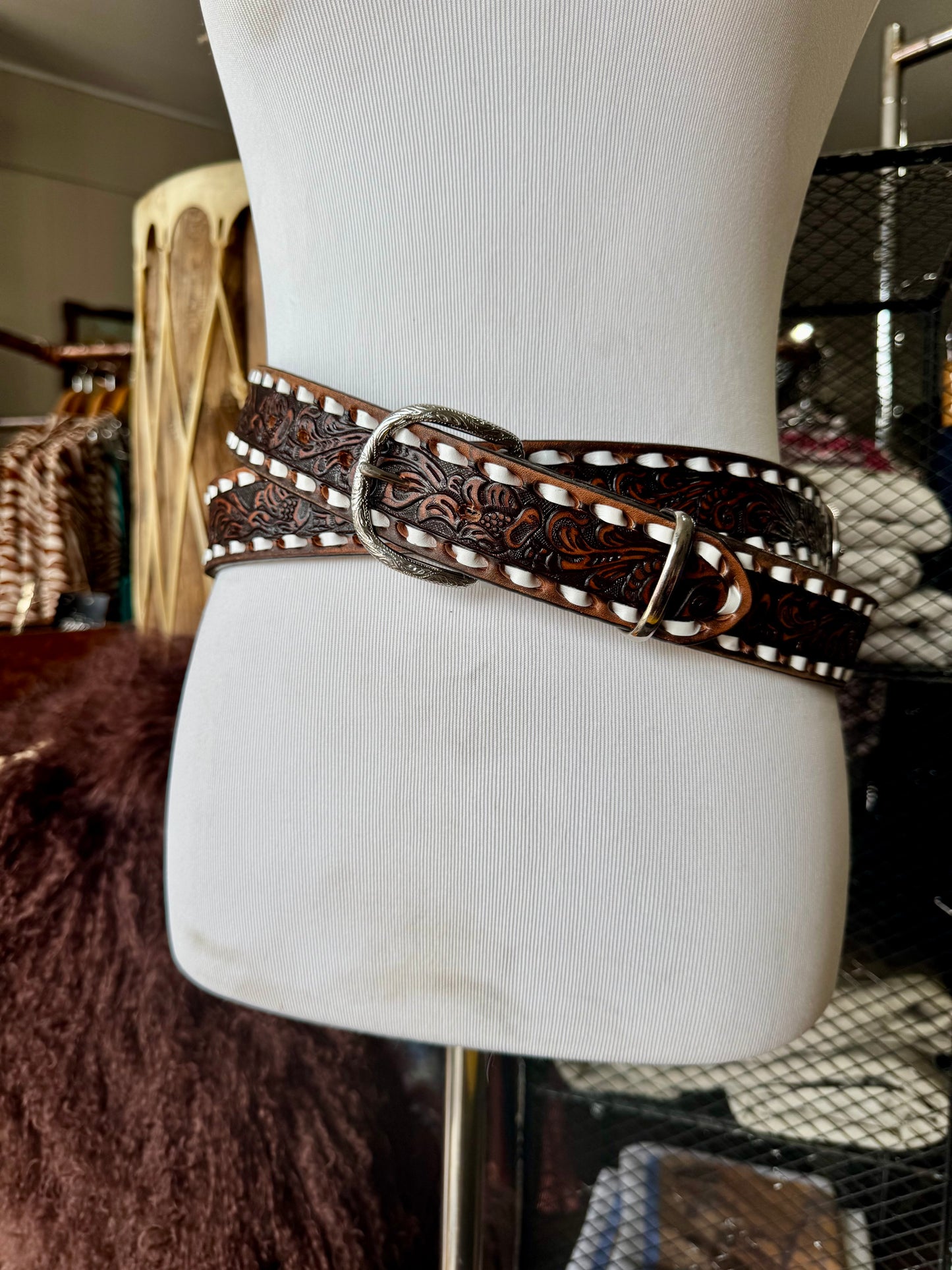 Vintage Brown Buckstitch