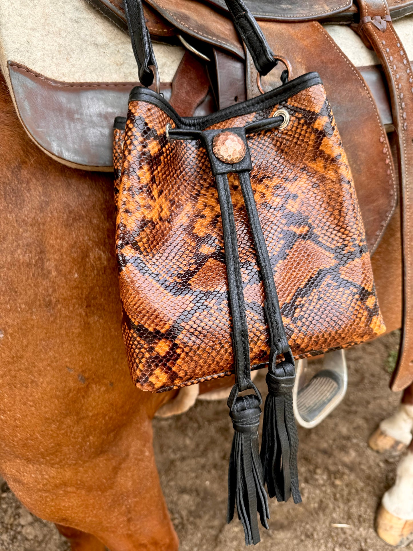 The Esconder Pouch Purse