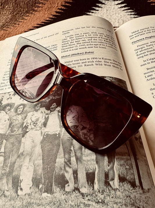 The Zara - Brown