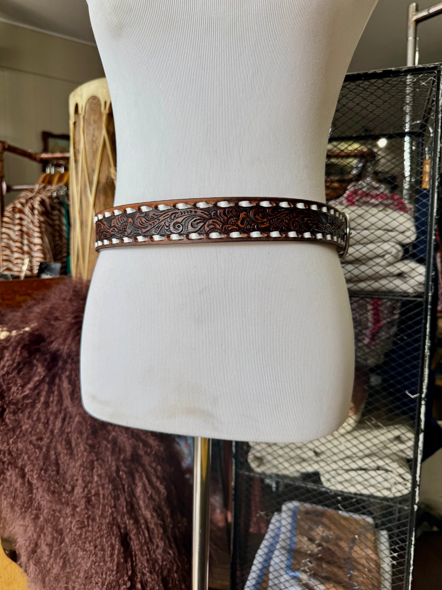 Vintage Brown Buckstitch