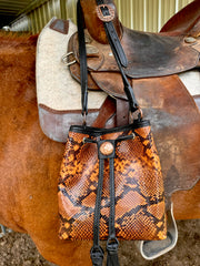 The Esconder Pouch Purse