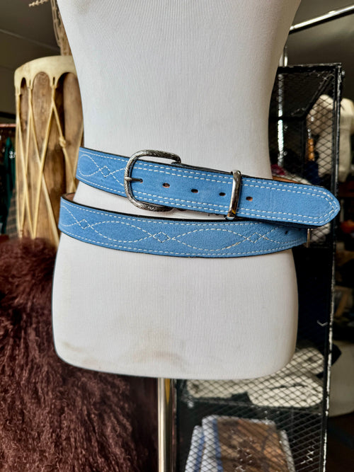 Powder Blue Gunslinger