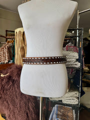 Vintage Brown Buckstitch