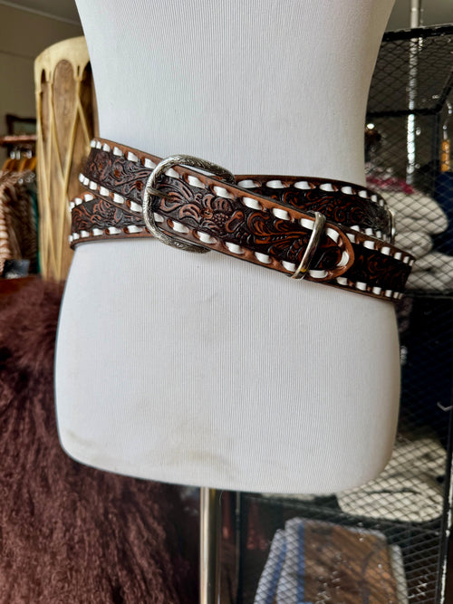 Vintage Brown Buckstitch
