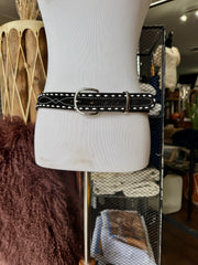 Black Buckstitch Gunslinger