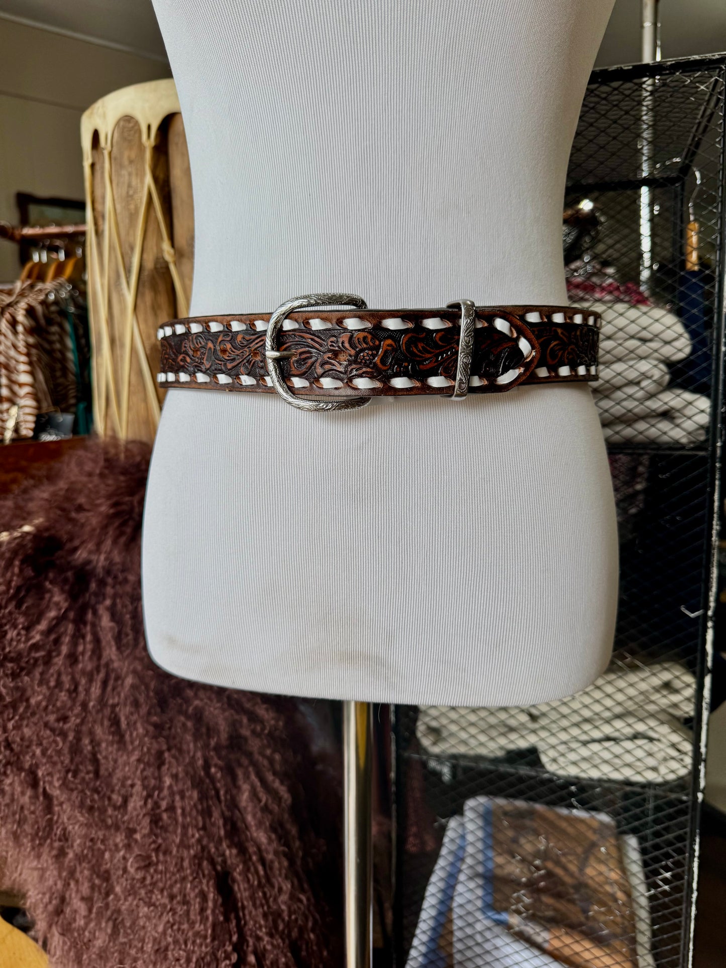 Vintage Brown Buckstitch