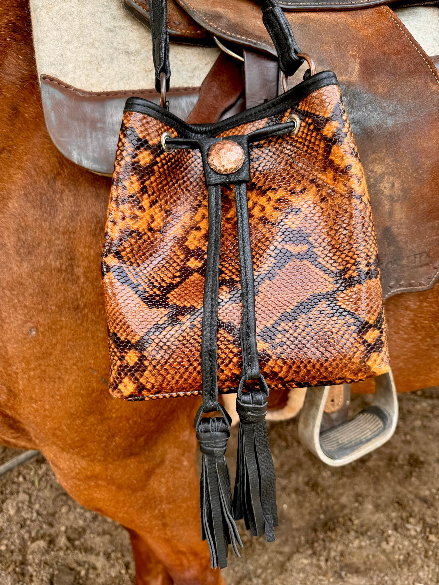 The Esconder Pouch Purse