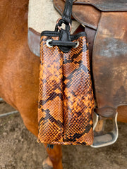 The Esconder Pouch Purse