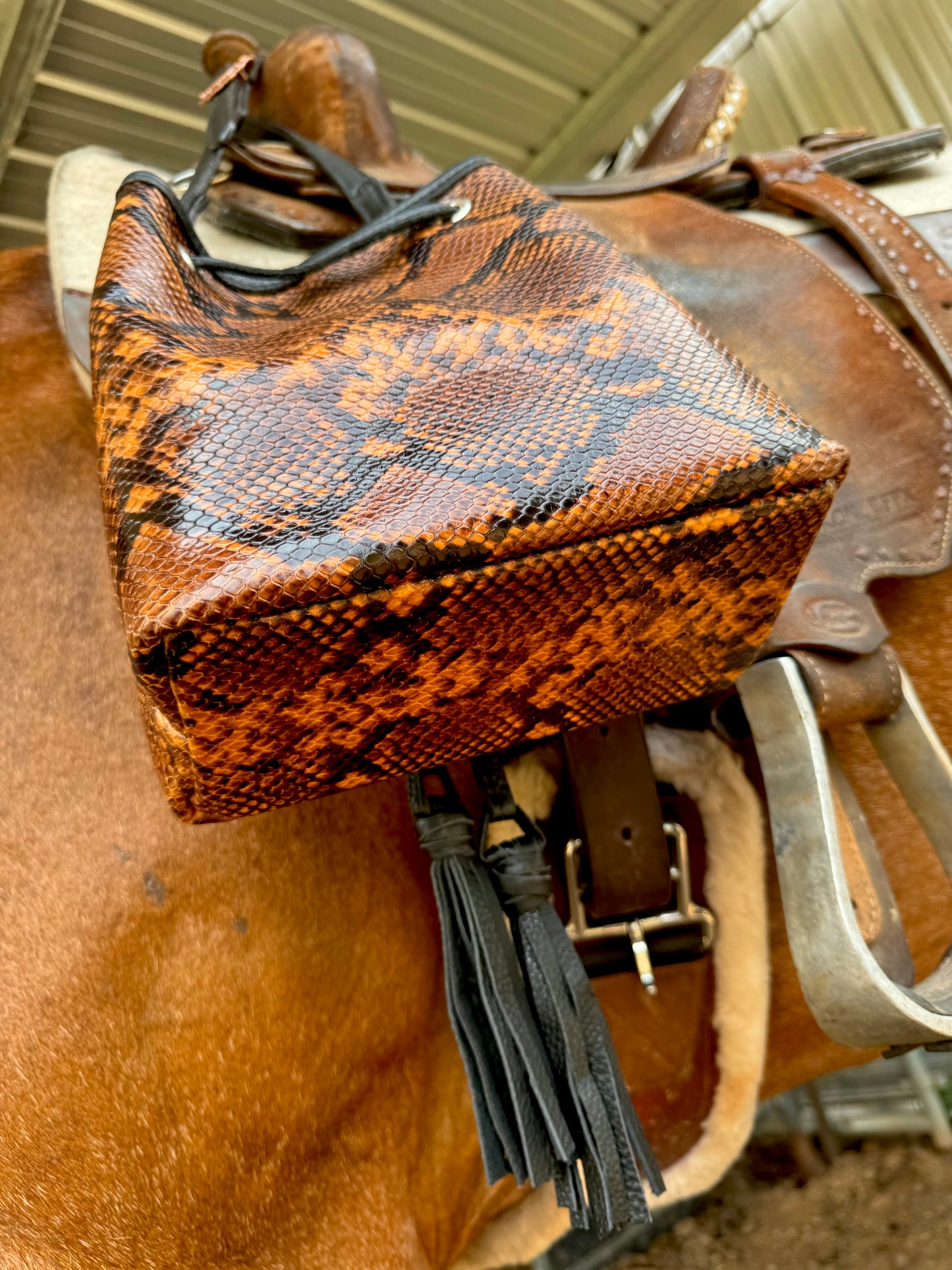 The Esconder Pouch Purse