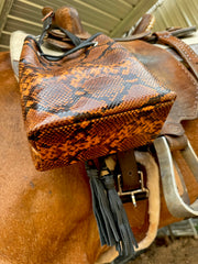 The Esconder Pouch Purse