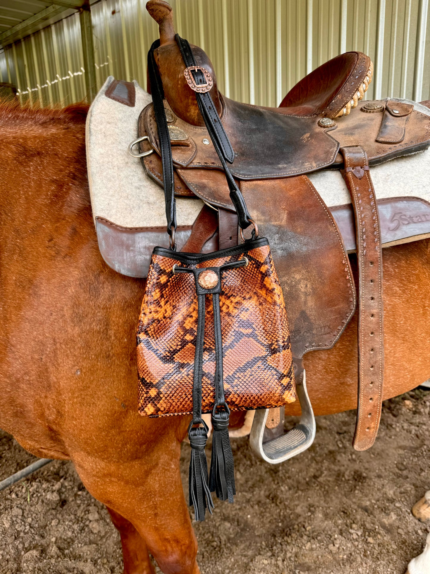 The Esconder Pouch Purse