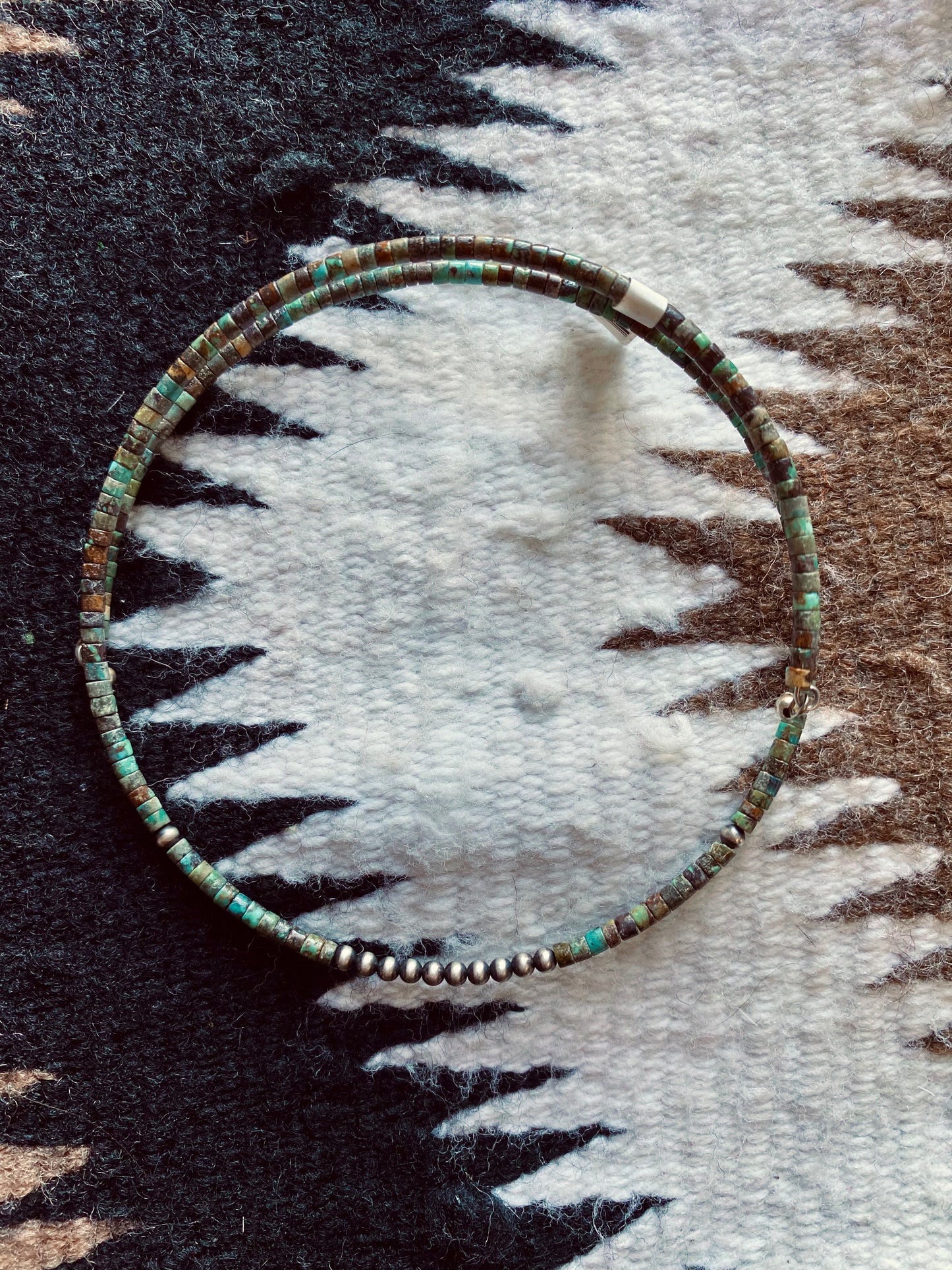 The Sobre Choker
