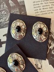 The Zapp’s Concho Studs