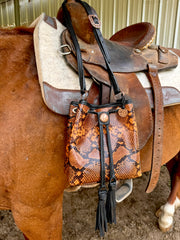 The Esconder Pouch Purse