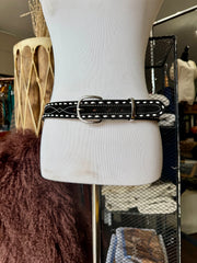 Black Buckstitch Gunslinger