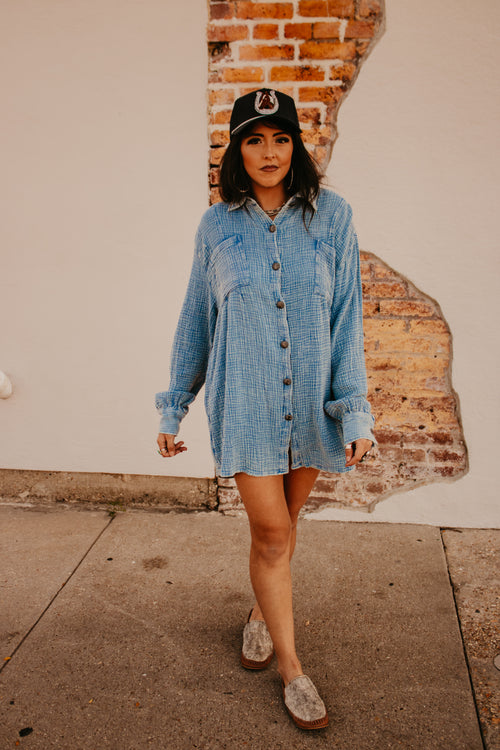 The Acres Button Up-Cowboy Blue