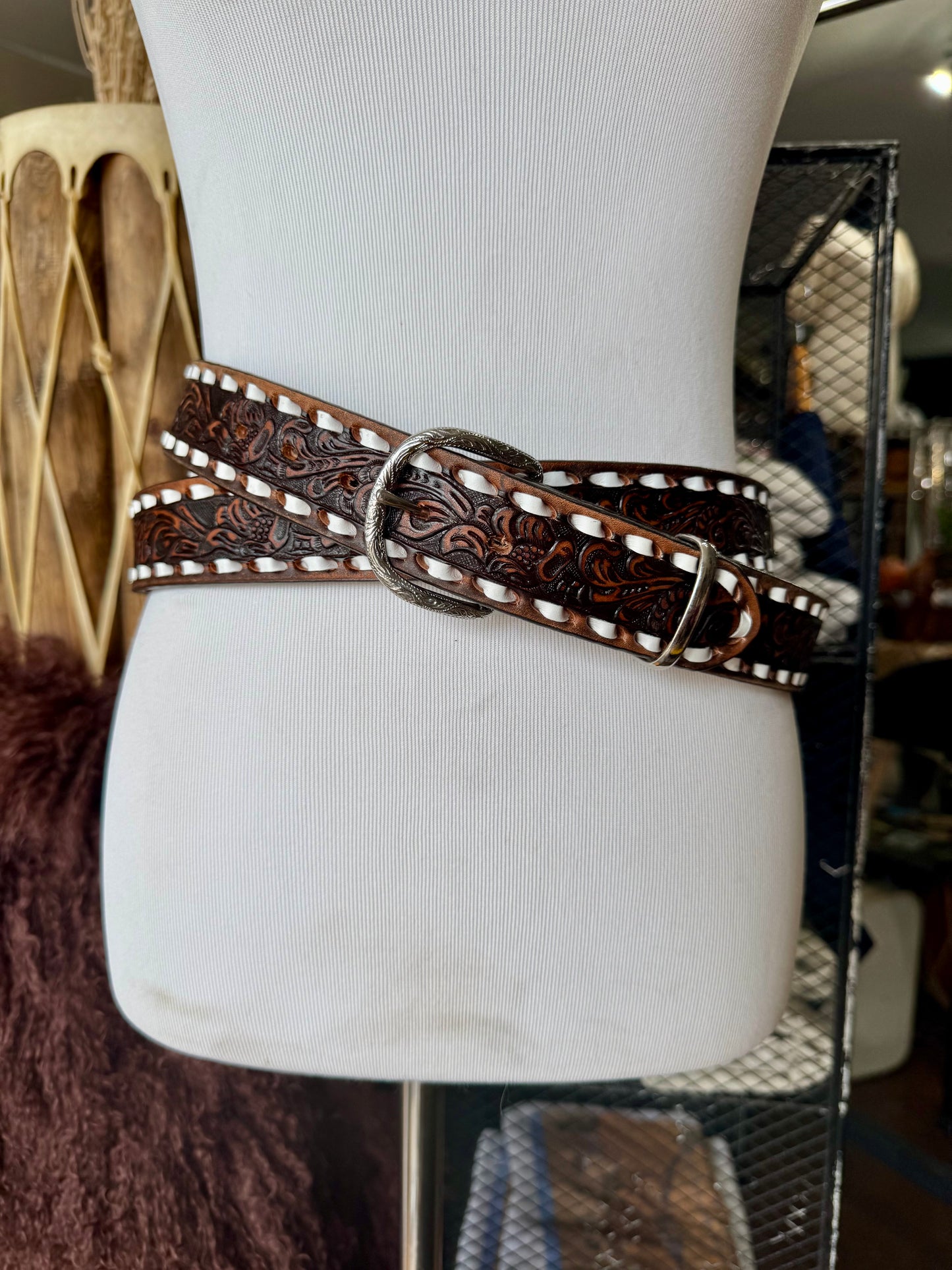 Vintage Brown Buckstitch
