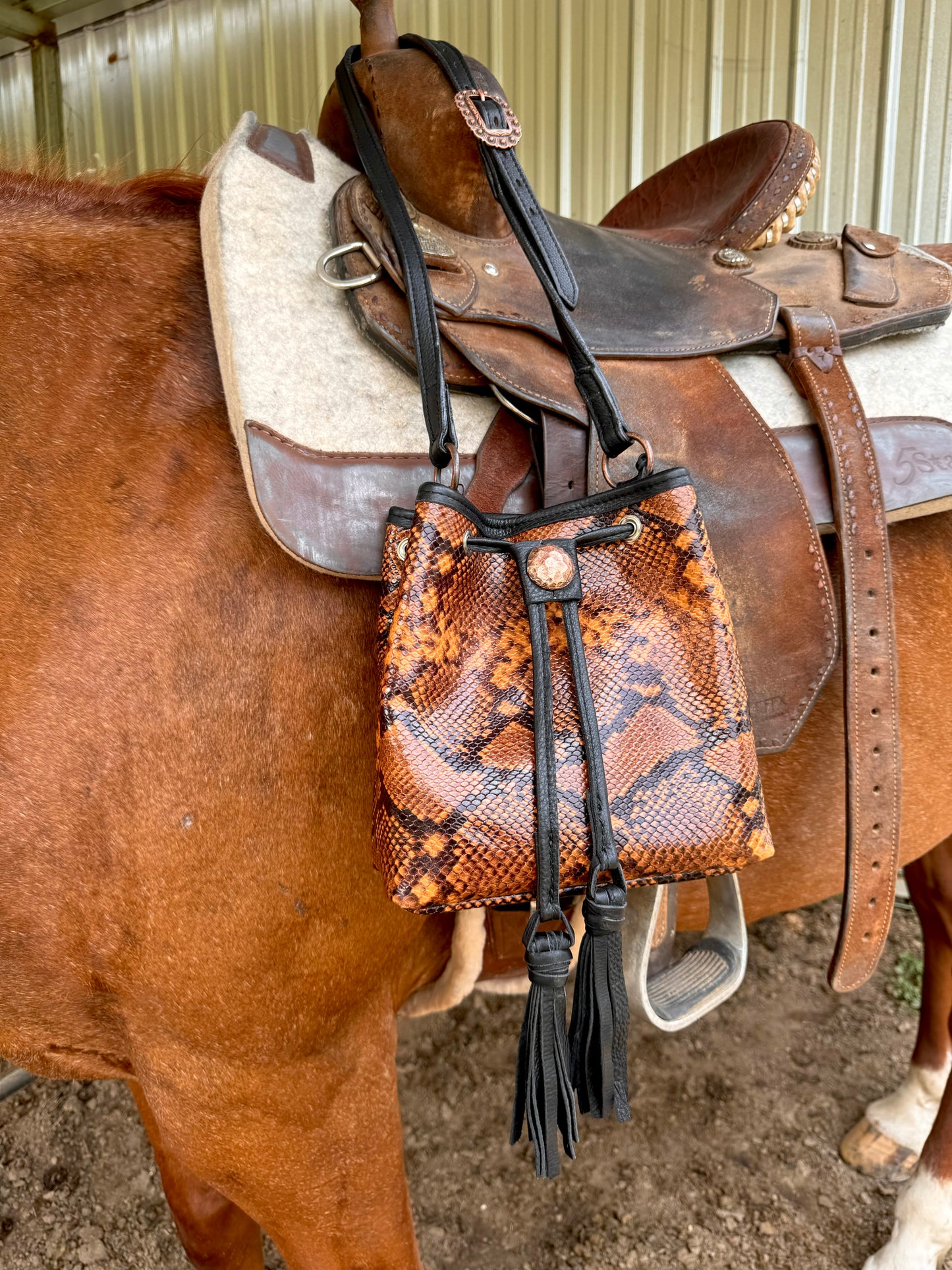 The Esconder Pouch Purse