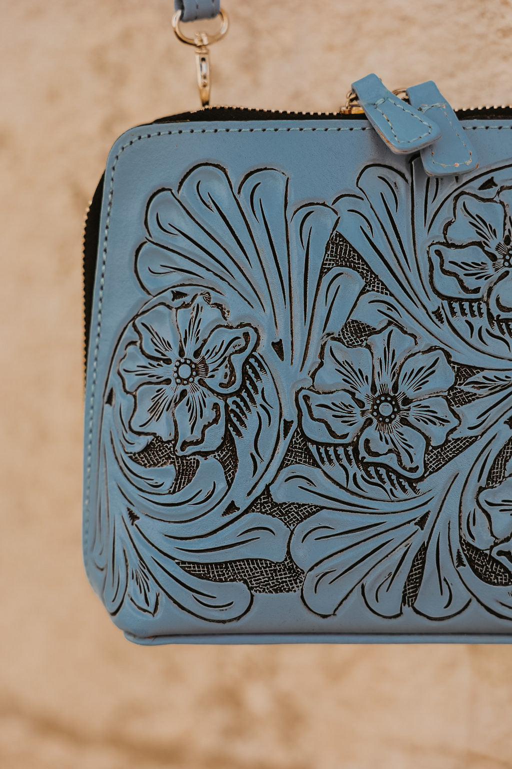 Catalina Chica Crossbody
