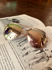 The Earhart - Gold