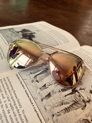 The Earhart - Gold
