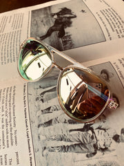 The Earhart - Gold